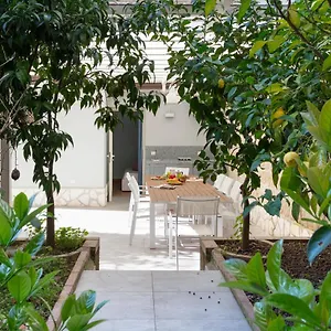 Il Giardino Di Bobò By Starguest , Napoli Italia